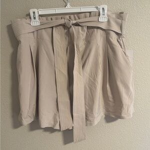 Athleta Skyline Short II size 20